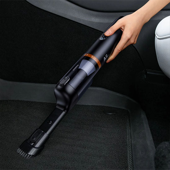 aspirateur-de-voiture-nettoyage-rapide